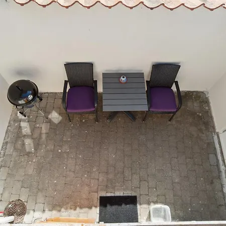 Marilena - 300m From The Sea By Interhome *